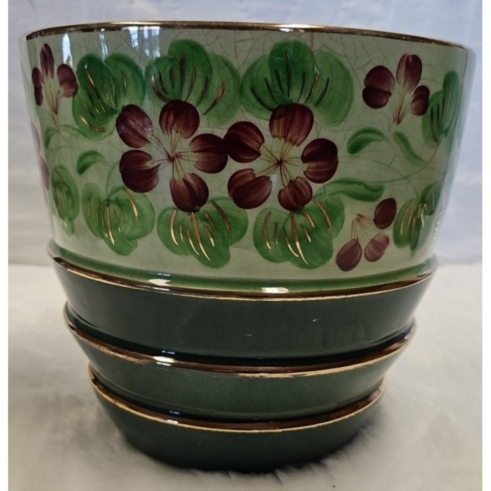 Vintage Cache Pot Planter #‎ 1760 with Red flowers and Gold Trim